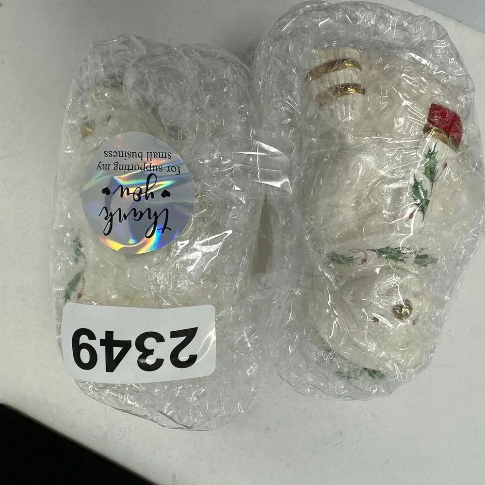 Lenox Salt & Pepper Shakers Unisex OS White Holiday Snowman Holly Gold 2349